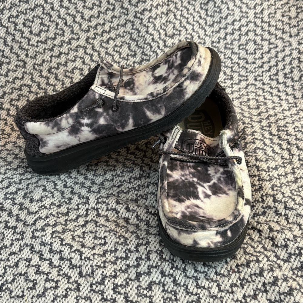 Hey Dude Kids' Tie-Dye Slippers